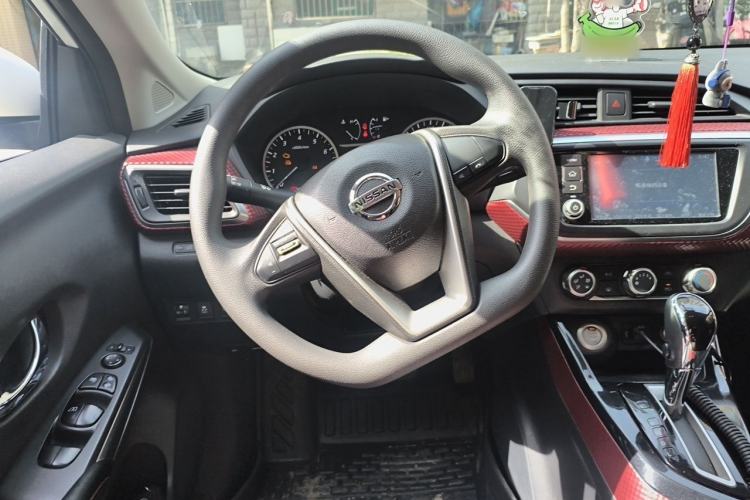 Used Nissan Lannia 2016 1.6L CVT Smart Cool Edition Steering Wheel