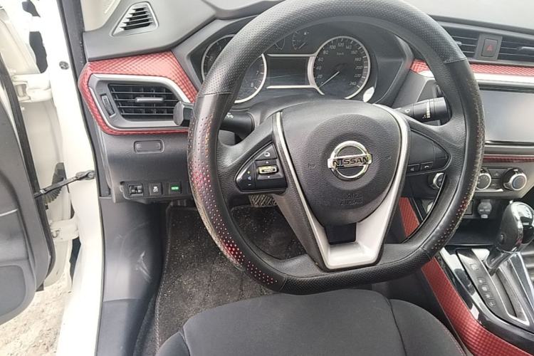 Used Nissan Lannia 2016 1.6L CVT Smart Cool Edition Steering Wheel