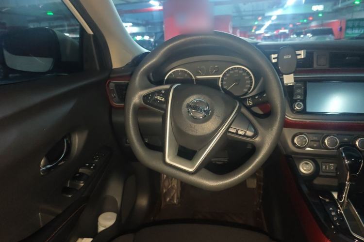 Used Nissan Lannia 2016 1.6L CVT Smart Cool Edition Steering Wheel