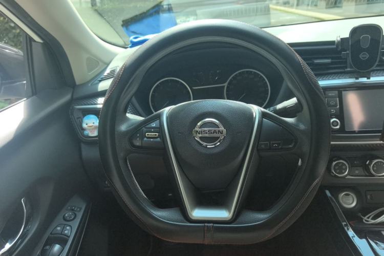 Used Nissan Lannia 2016 1.6L CVT Smart Cool Edition Steering Wheel