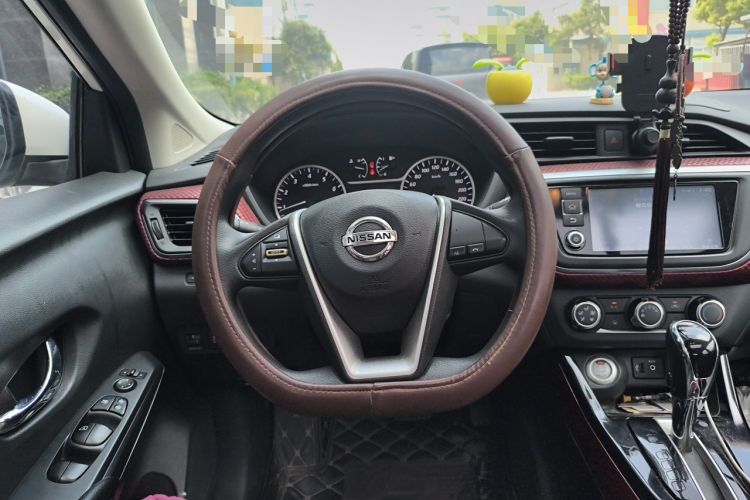 Used Nissan Lannia 2016 1.6L CVT Smart Cool Edition Steering Wheel