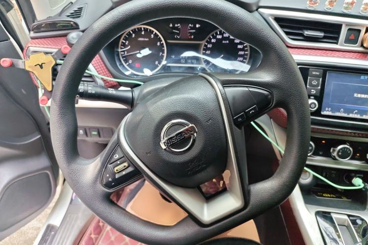 Used Nissan Lannia 2016 1.6L CVT Smart Cool Edition Steering Wheel