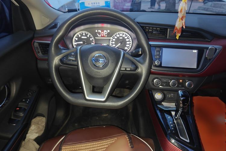 Used Nissan Lannia 2016 1.6L CVT Smart Cool Edition Steering Wheel