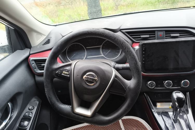 Used Nissan Lannia 2016 1.6L CVT Cool Edition Steering Wheel