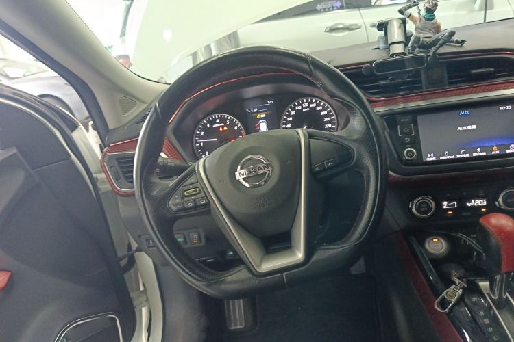 Used Nissan Lannia 2016 1.6L CVT High-Energy Version Steering Wheel