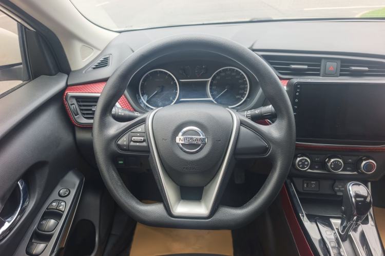 Used Nissan Lannia 2016 1.6L CVT Cool Edition Steering Wheel