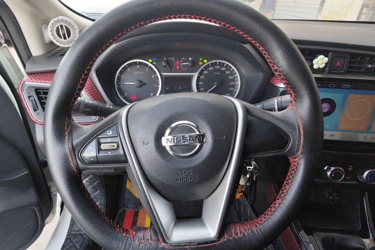 Used Nissan Lannia 2016 1.6L Manual Cool Edition Steering Wheel