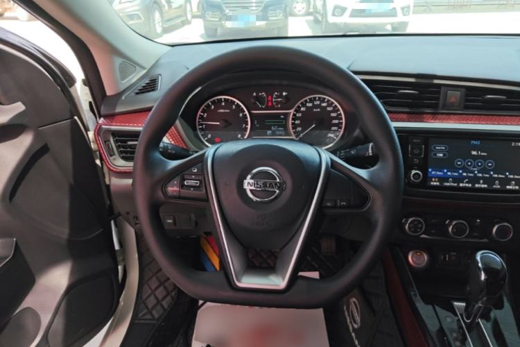Used Nissan Lannia 2016 1.6L CVT Smart Cool Edition Steering Wheel