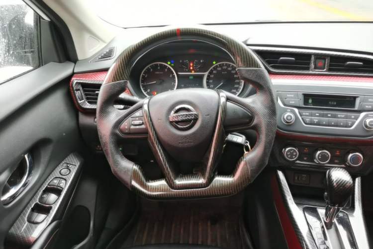Used Nissan Lannia 2016 1.6L CVT Cool Edition Steering Wheel