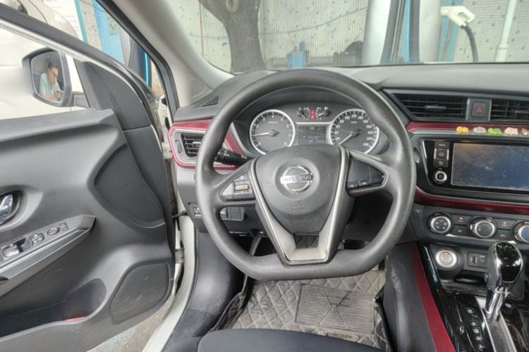 Used Nissan Lannia 2016 1.6L CVT Smart Cool Edition Steering Wheel