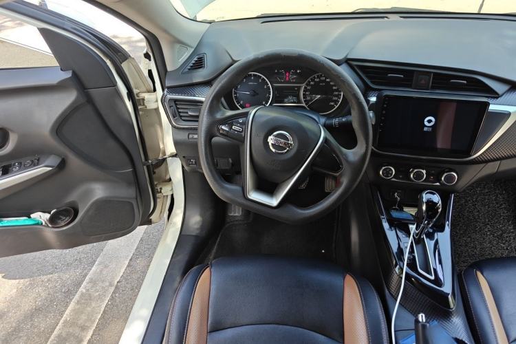 Used Nissan Lannia 2016 1.6L CVT Cool Edition Steering Wheel