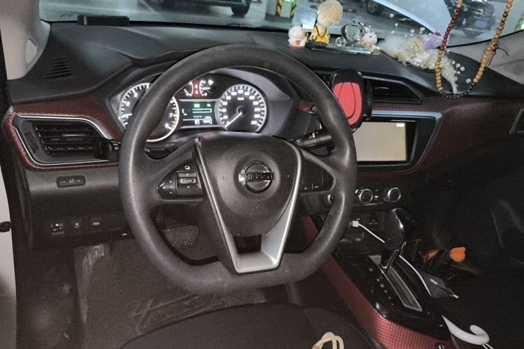Used Nissan Lannia 2016 1.6L CVT Smart Cool Edition Steering Wheel