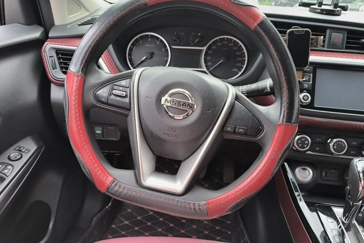 Used Nissan Lannia 2016 1.6L CVT Smart Cool Edition Steering Wheel