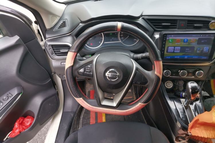 Used Nissan Lannia 2016 1.6L CVT Smart Cool Edition Steering Wheel