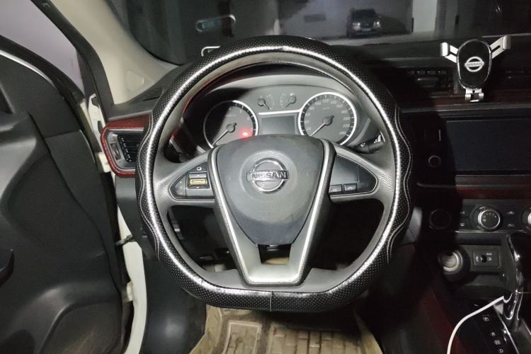 Used Nissan Lannia 2016 1.6L CVT Smart Cool Edition Steering Wheel