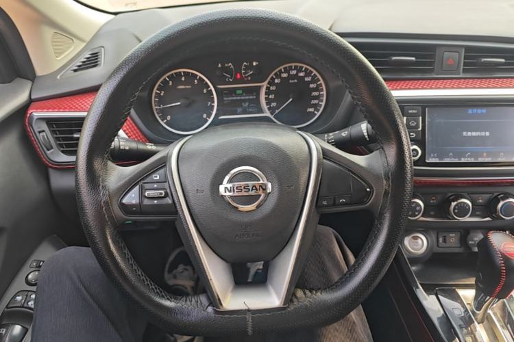 Used Nissan Lannia 2016 1.6L CVT Smart Cool Edition Steering Wheel