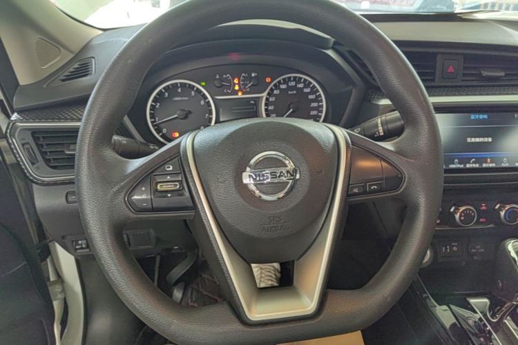 Used Nissan Lannia 2016 1.6L CVT Smart Edition Steering Wheel