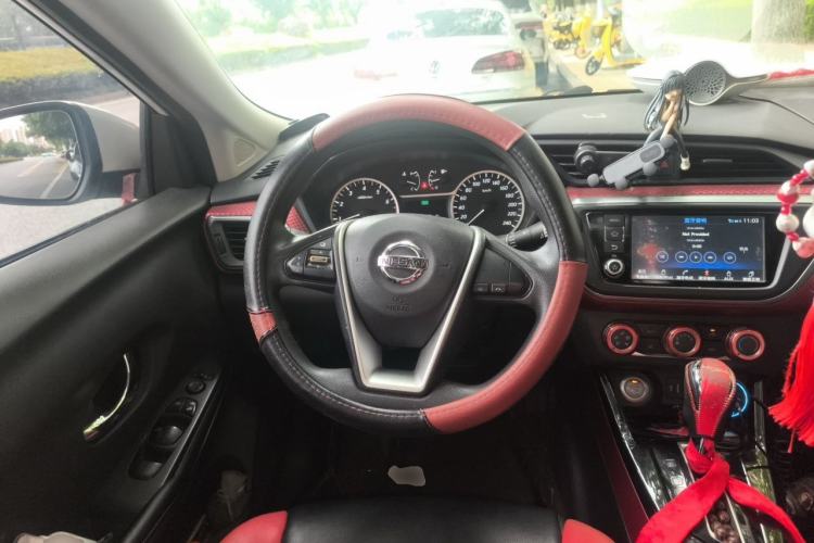 Used Nissan Lannia 2016 1.6L CVT Smart Cool Edition Steering Wheel