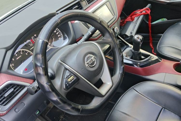 Used Nissan Lannia 2016 1.6L Manual Cool Edition Steering Wheel