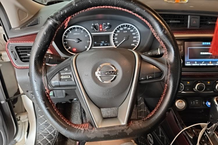 Used Nissan Lannia 2016 1.6L CVT Smart Cool Edition Steering Wheel
