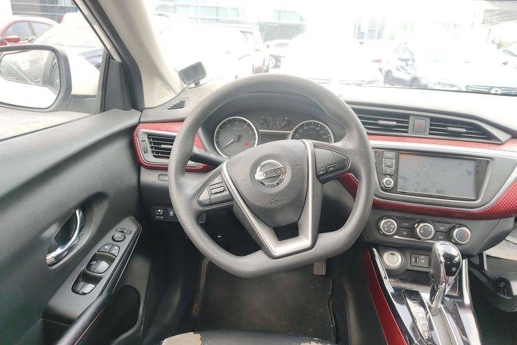 Used Nissan Lannia 2016 1.6L CVT Smart Cool Edition Steering Wheel