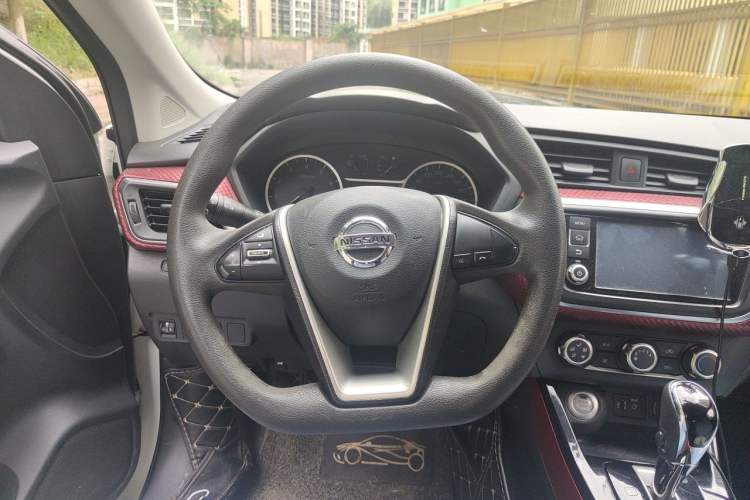 Used Nissan Lannia 2016 1.6L CVT Smart Cool Edition Steering Wheel