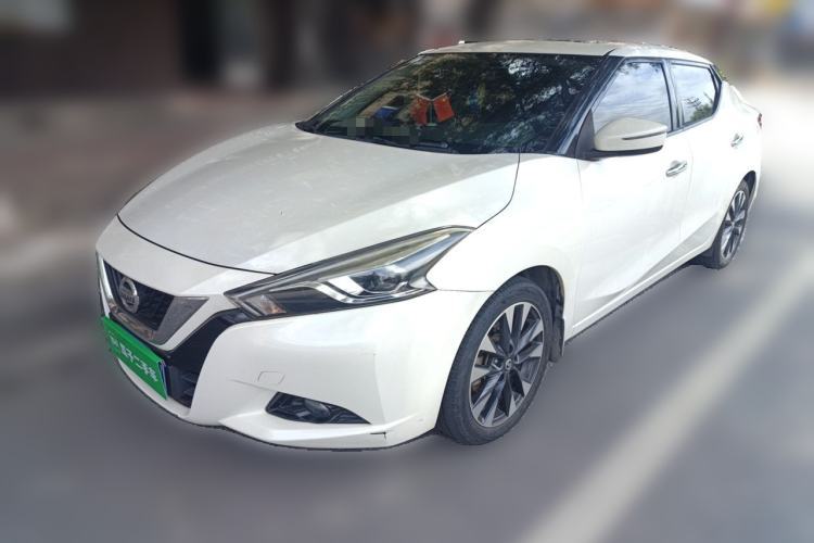 Used Nissan Lannia 2016 1.6L CVT Smart Cool Edition Guazi used car, China used car export, Used car for sale, Used cars, Cheapest cars for sale