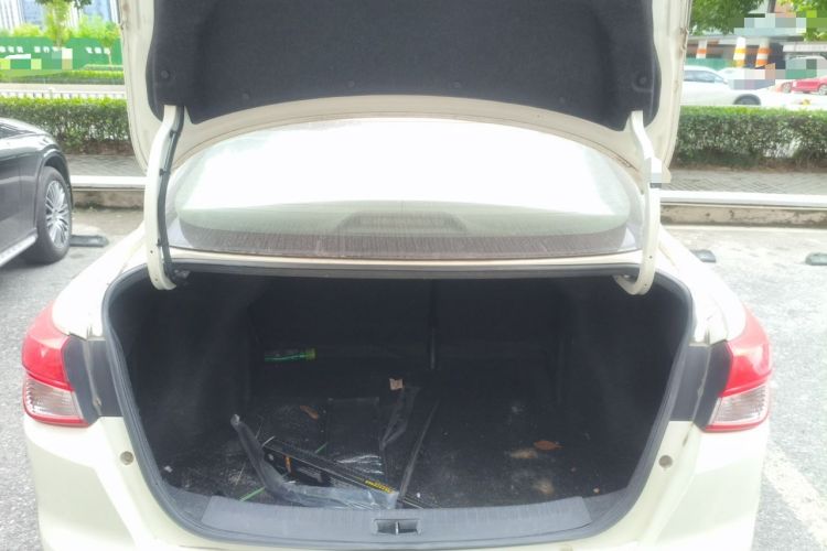 Used Nissan Lannia 2016 1.6L CVT High-Energy Version Trunk