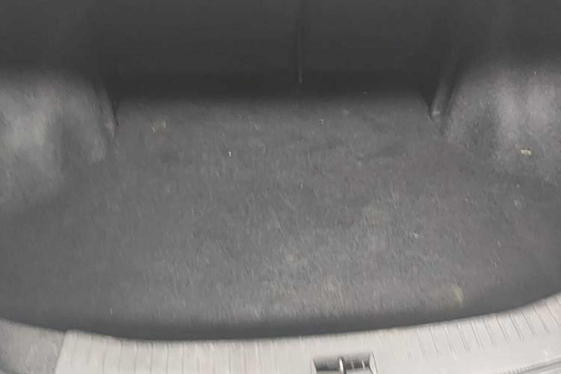Used Nissan Lannia 2016 1.6L CVT Smart Cool Edition Trunk