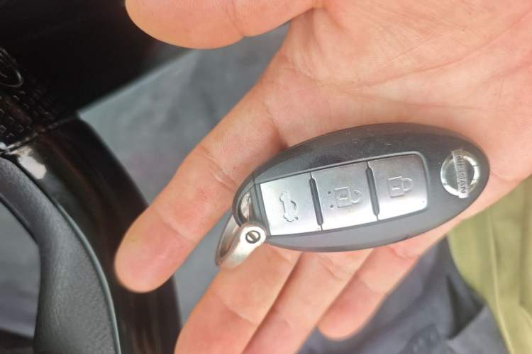Used Nissan Lannia 2016 1.6L CVT Smart Cool Edition Vehicle Key