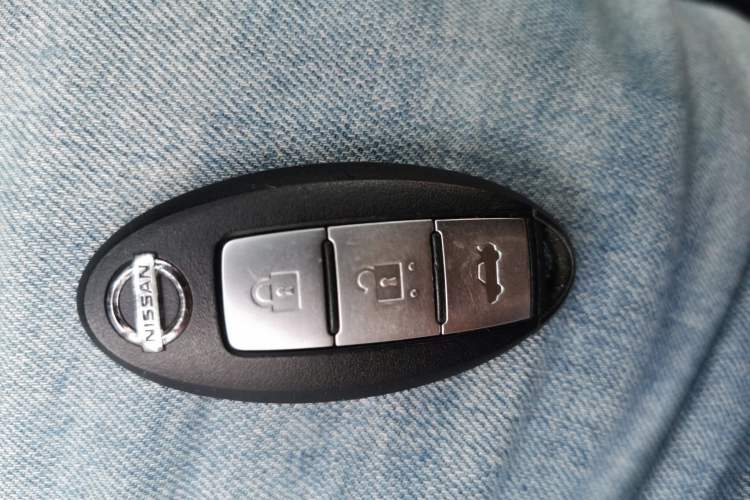 Used Nissan Lannia 2016 1.6L CVT Smart Cool Edition Vehicle Key