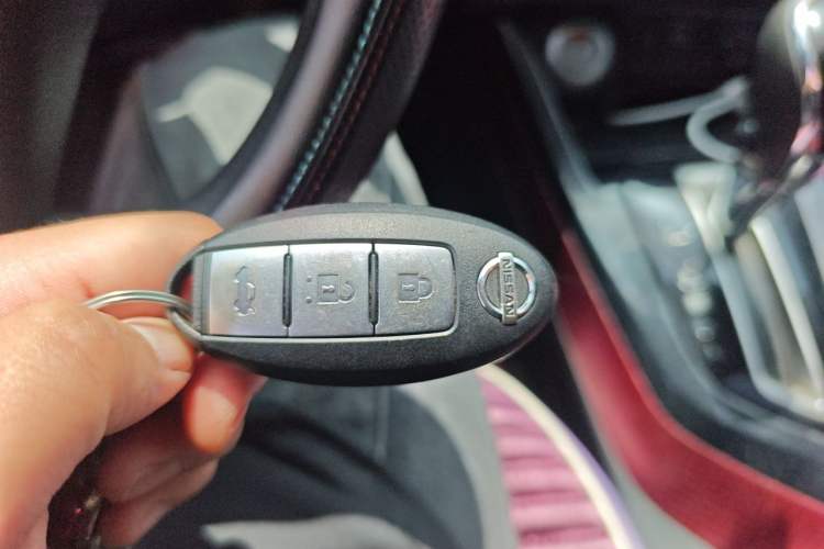 Used Nissan Lannia 2016 1.6L CVT Smart Cool Edition Vehicle Key