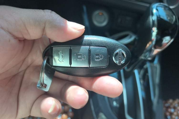 Used Nissan Lannia 2016 1.6L CVT Smart Cool Edition Vehicle Key