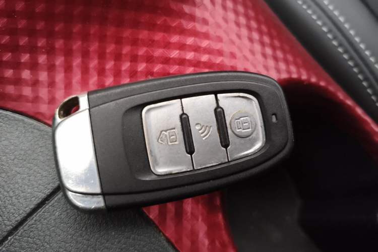 Used Nissan Lannia 2016 1.6L CVT Cool Edition Vehicle Key