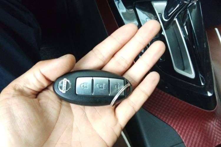 Used Nissan Lannia 2016 1.6L CVT Smart Cool Edition Vehicle Key