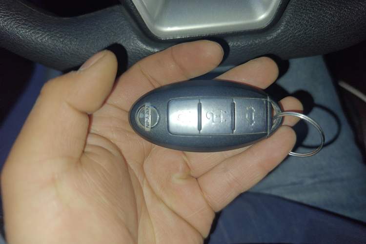 Used Nissan Lannia 2016 1.6L CVT Smart Cool Edition Vehicle Key