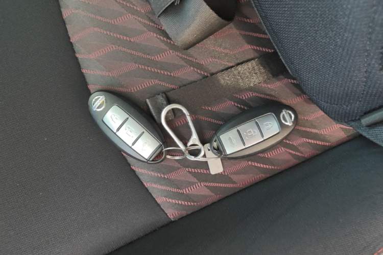 Used Nissan Lannia 2016 1.6L CVT Smart Cool Edition Vehicle Key