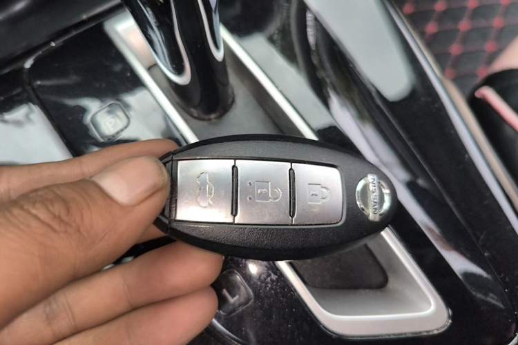 Used Nissan Lannia 2016 1.6L CVT Smart Cool Edition Vehicle Key