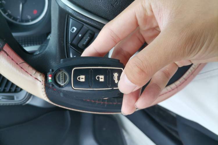 Used Nissan Lannia 2016 1.6L CVT Smart Cool Edition Vehicle Key