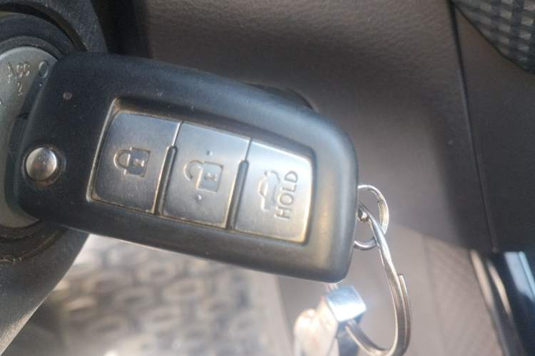 Used Nissan Lannia 2016 1.6L CVT Cool Edition Vehicle Key