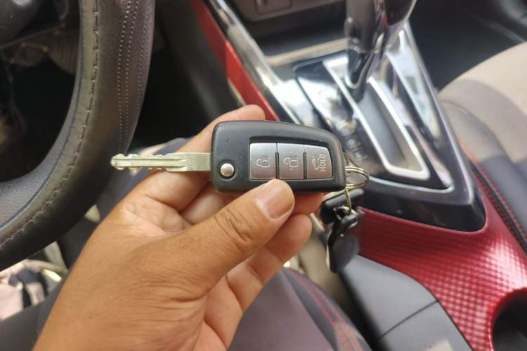 Used Nissan Lannia 2016 1.6L CVT Cool Edition Vehicle Key