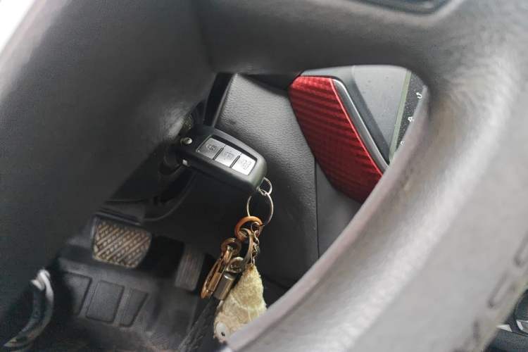 Used Nissan Lannia 2016 1.6L CVT Cool Edition Vehicle Key