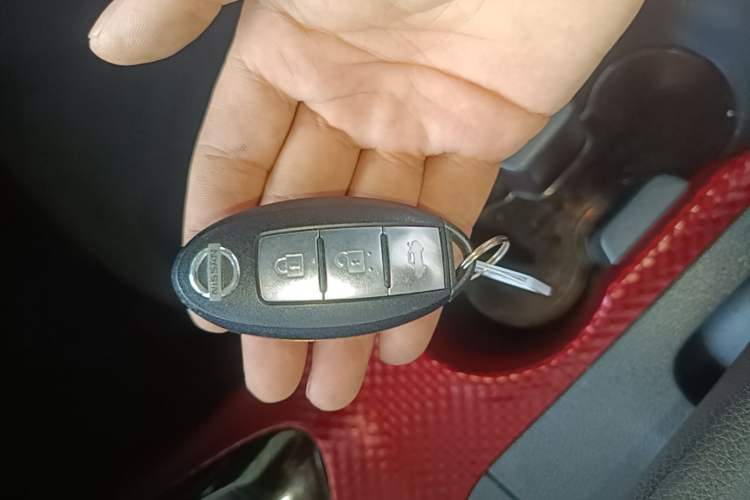 Used Nissan Lannia 2016 1.6L CVT Smart Cool Edition Vehicle Key