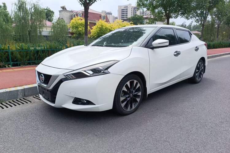 Used Nissan Lannia 2016 1.6L CVT Smart Cool Edition Guazi used car, China used car export, Used car for sale, Used  cars, Cheapest cars for sale