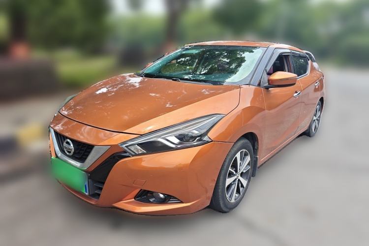 Used Nissan Lannia 2016 1.6L CVT Cool Edition Guazi used car, China used car export, Used car for sale, Used  cars, Cheapest cars for sale