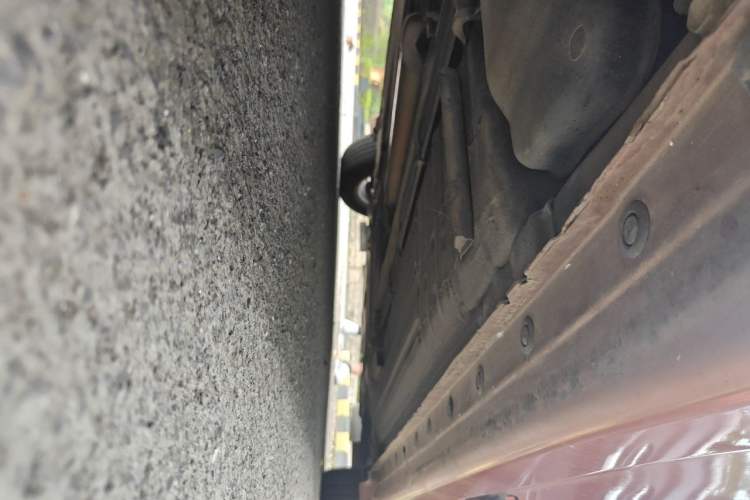 Used Nissan Lannia 2016 1.6L CVT Cool Edition Chassis Rear Right