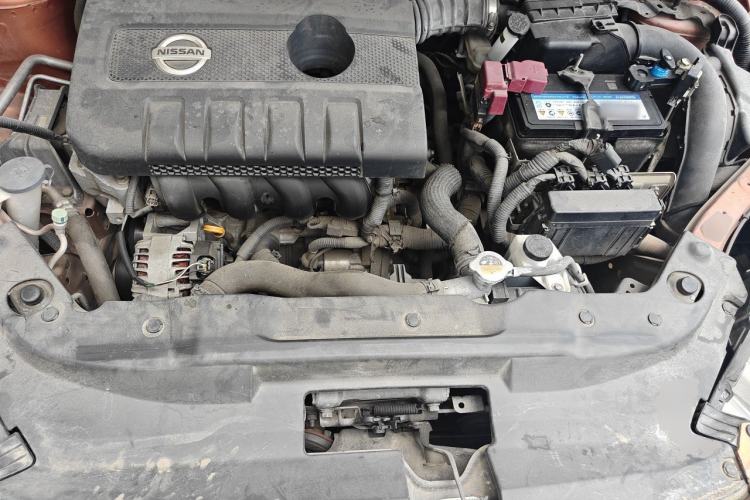 Used Nissan Lannia 2016 1.6L CVT Cool Edition Engine Bay