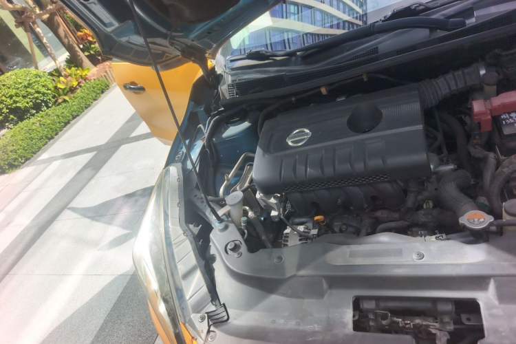 Used Nissan Lannia 2016 1.6L CVT Smart Cool Edition Engine Bay Right