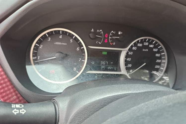 Used Nissan Lannia 2016 1.6L CVT Cool Edition Instrument Cluster