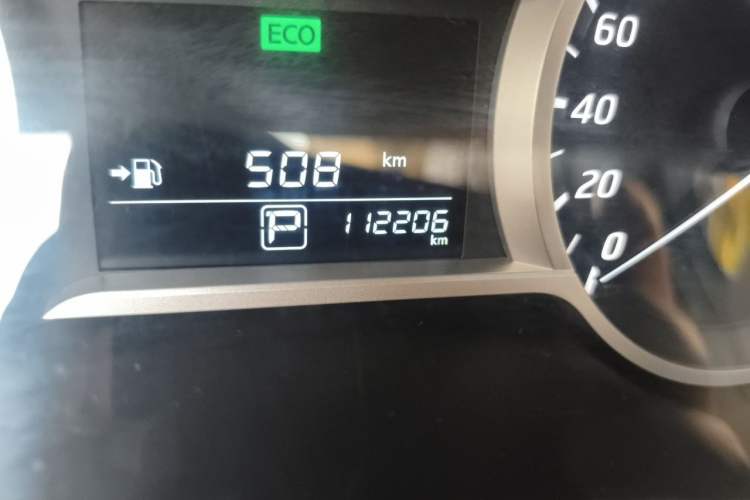 Used Nissan Lannia 2016 1.6L CVT Smart Edition Odometer Close Up